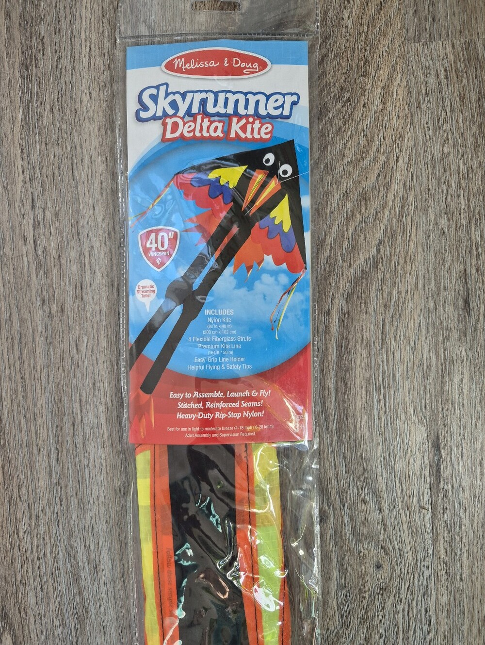 NEW Melissa & Doug Skyrunner Delta Kite 40" Wingspan Outdoor Toy NIP